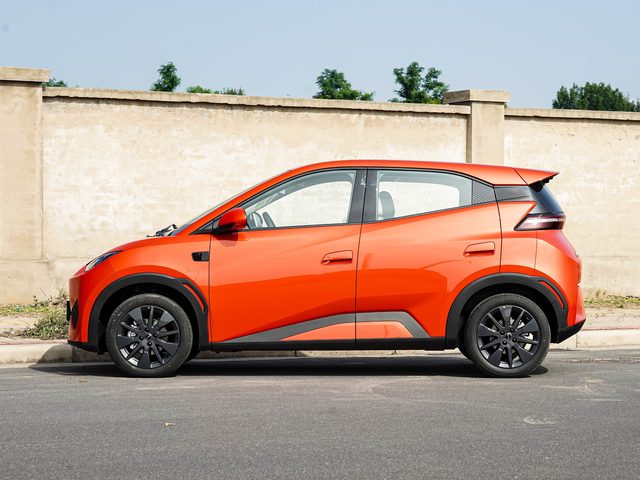 BYD Seagull — левый профиль